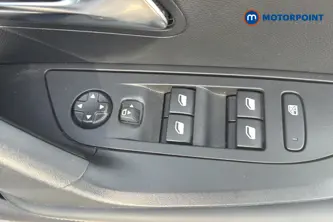Peugeot 2008 Allure Manual Petrol SUV - Stock Number (1660815) - 19th supplementary image