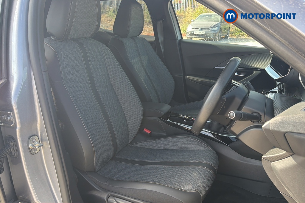 Peugeot 2008 Allure Manual Petrol SUV - Stock Number (1660815) - 22nd supplementary image