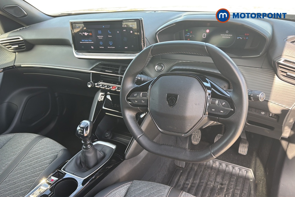 Peugeot 2008 Allure Manual Petrol SUV - Stock Number (1660815) - 1st supplementary image