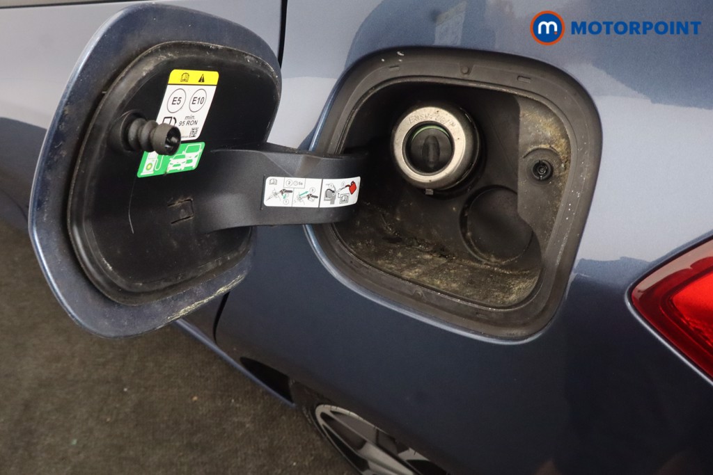 Ford Focus St-Line X Automatic Petrol Hatchback - Stock Number (1660929) - 28th supplementary image