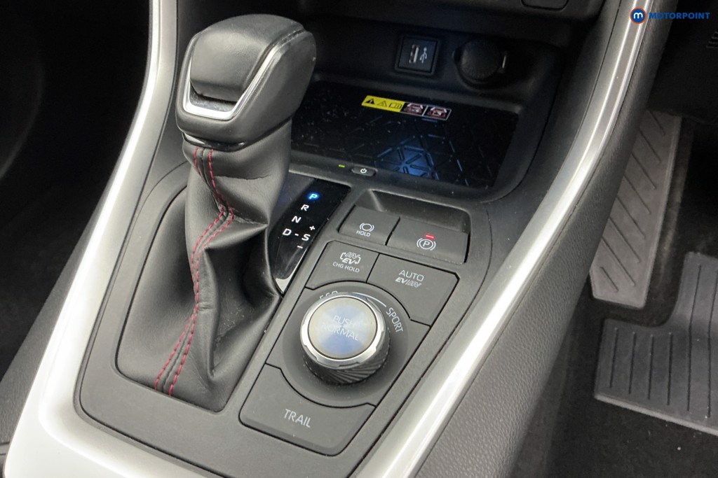 Toyota Rav4 Dynamic Automatic Petrol Plug-In Hybrid SUV - Stock Number (1661760) - 15th supplementary image