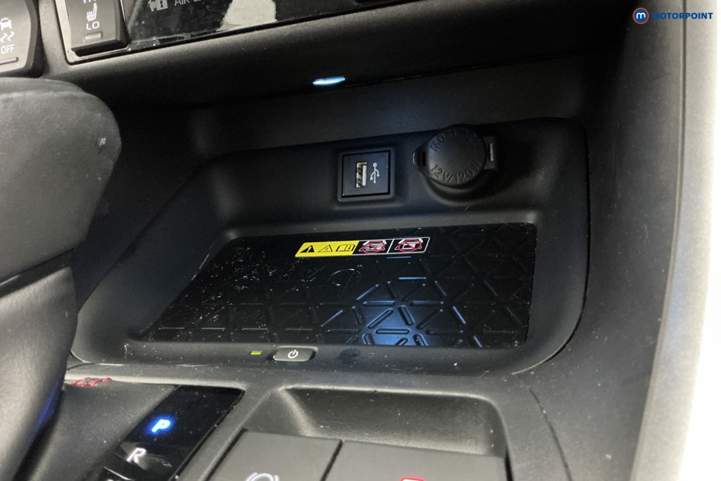 Toyota Rav4 Dynamic Automatic Petrol Plug-In Hybrid SUV - Stock Number (1661760) - 16th supplementary image