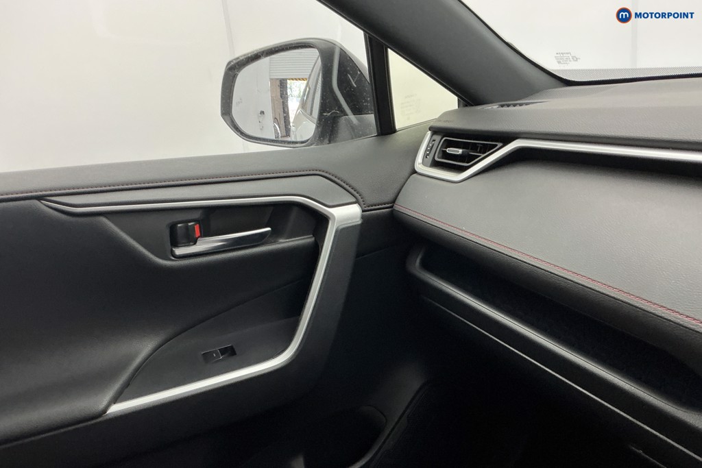 Toyota Rav4 Dynamic Automatic Petrol Plug-In Hybrid SUV - Stock Number (1661760) - 19th supplementary image