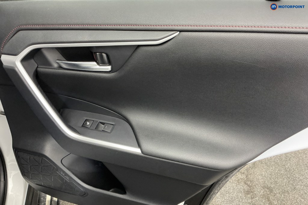 Toyota Rav4 Dynamic Automatic Petrol Plug-In Hybrid SUV - Stock Number (1661760) - 25th supplementary image