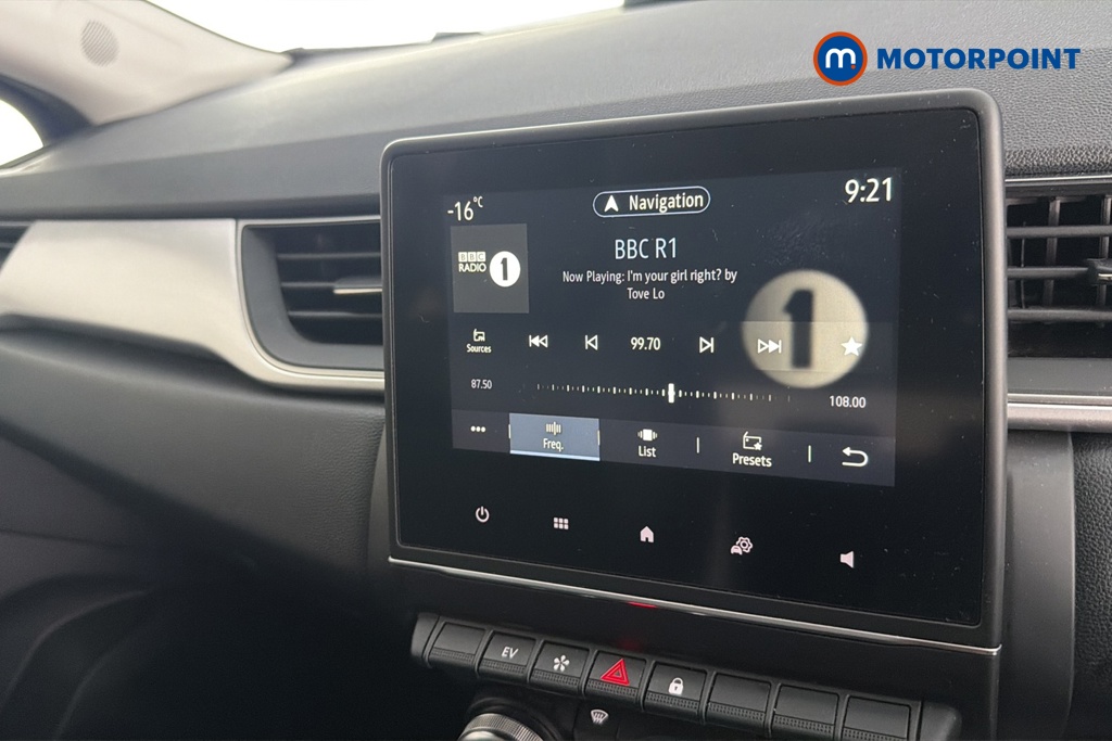Renault Captur Techno Automatic Petrol-Electric Hybrid SUV - Stock Number (1661903) - 8th supplementary image