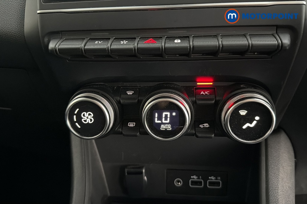 Renault Captur Techno Automatic Petrol-Electric Hybrid SUV - Stock Number (1661903) - 12th supplementary image