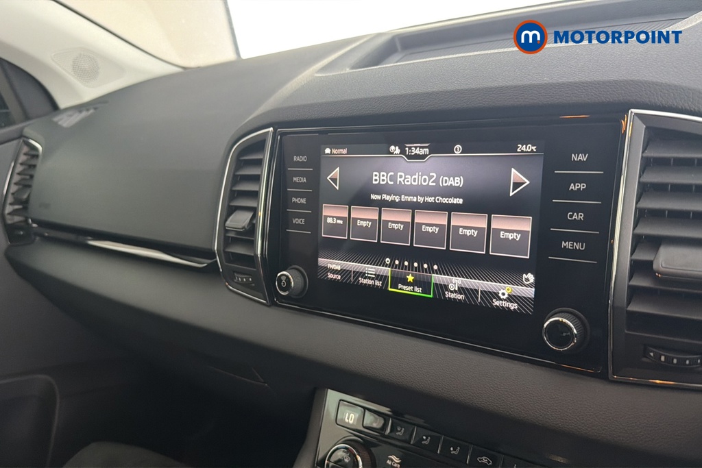 Skoda Karoq Se L Automatic Petrol SUV - Stock Number (1662079) - 8th supplementary image