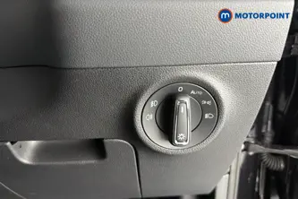 Skoda Karoq Se L Automatic Petrol SUV - Stock Number (1662079) - 11th supplementary image