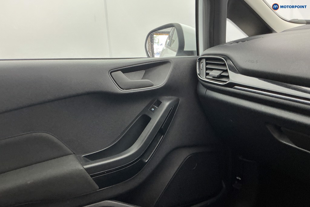 Ford Fiesta Trend Manual Petrol Hatchback - Stock Number (1662090) - 20th supplementary image