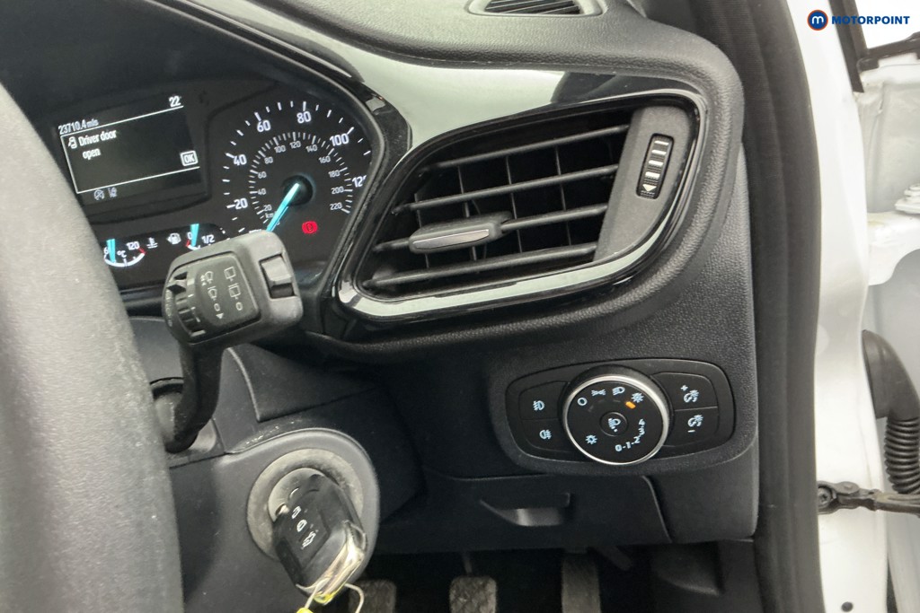 Ford Fiesta Trend Manual Petrol Hatchback - Stock Number (1662090) - 23rd supplementary image