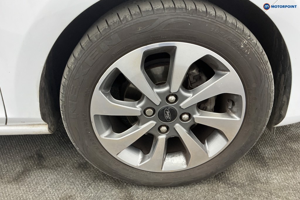 Ford Fiesta Trend Manual Petrol Hatchback - Stock Number (1662090) - 35th supplementary image