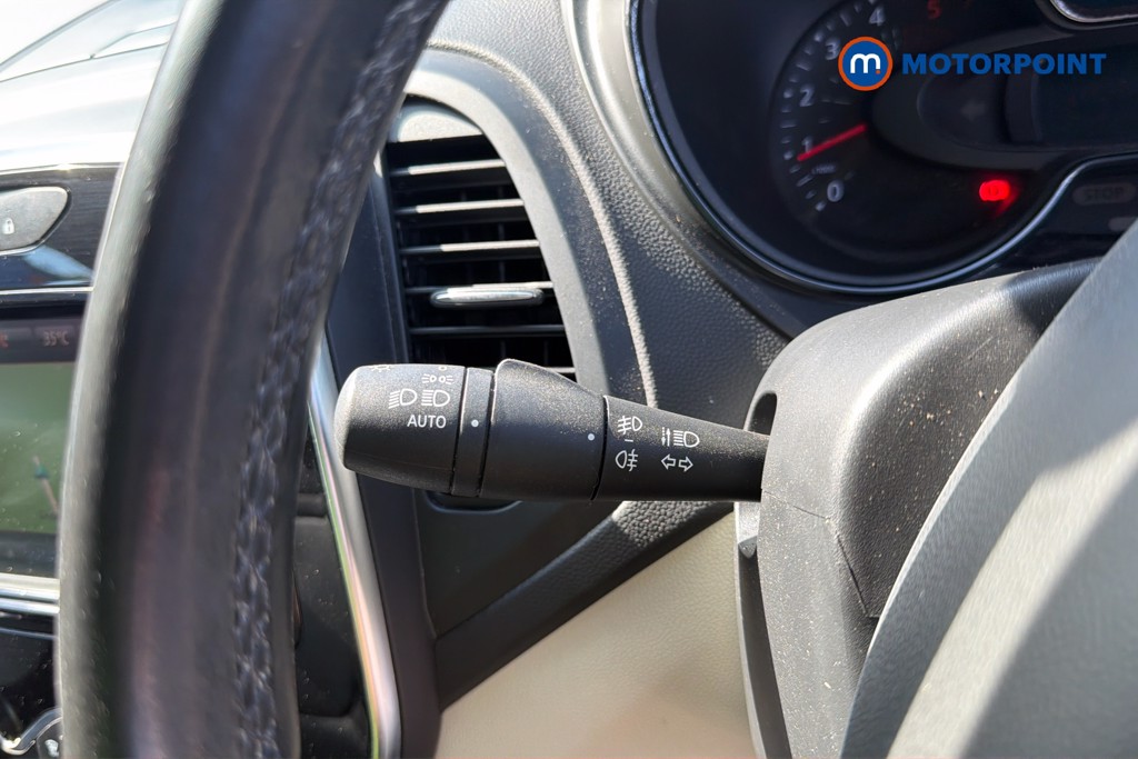 Renault Captur Gt Line Manual Diesel SUV - Stock Number (1662388) - 2nd supplementary image