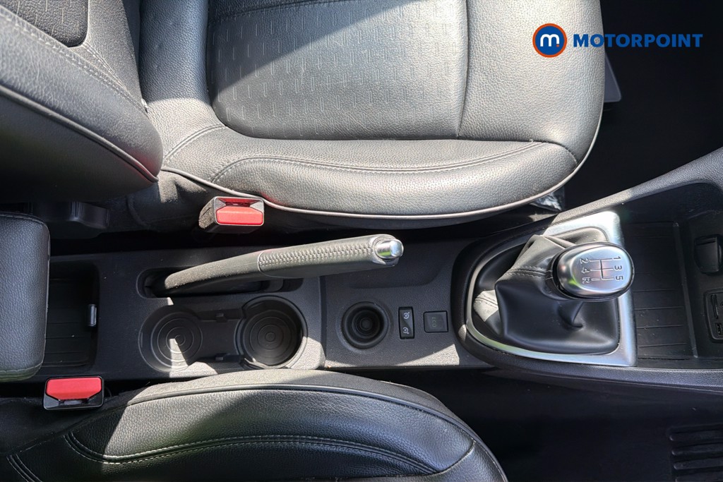 Renault Captur Gt Line Manual Diesel SUV - Stock Number (1662388) - 9th supplementary image