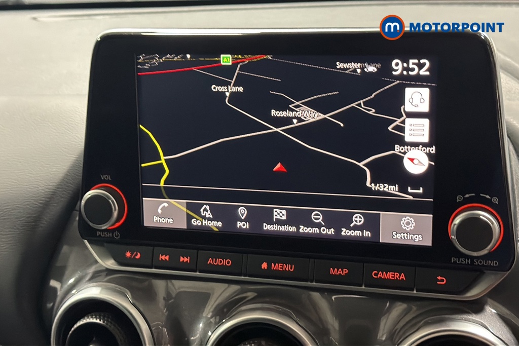 Nissan Juke N-Connecta Automatic Petrol SUV - Stock Number (1662713) - 996th supplementary image