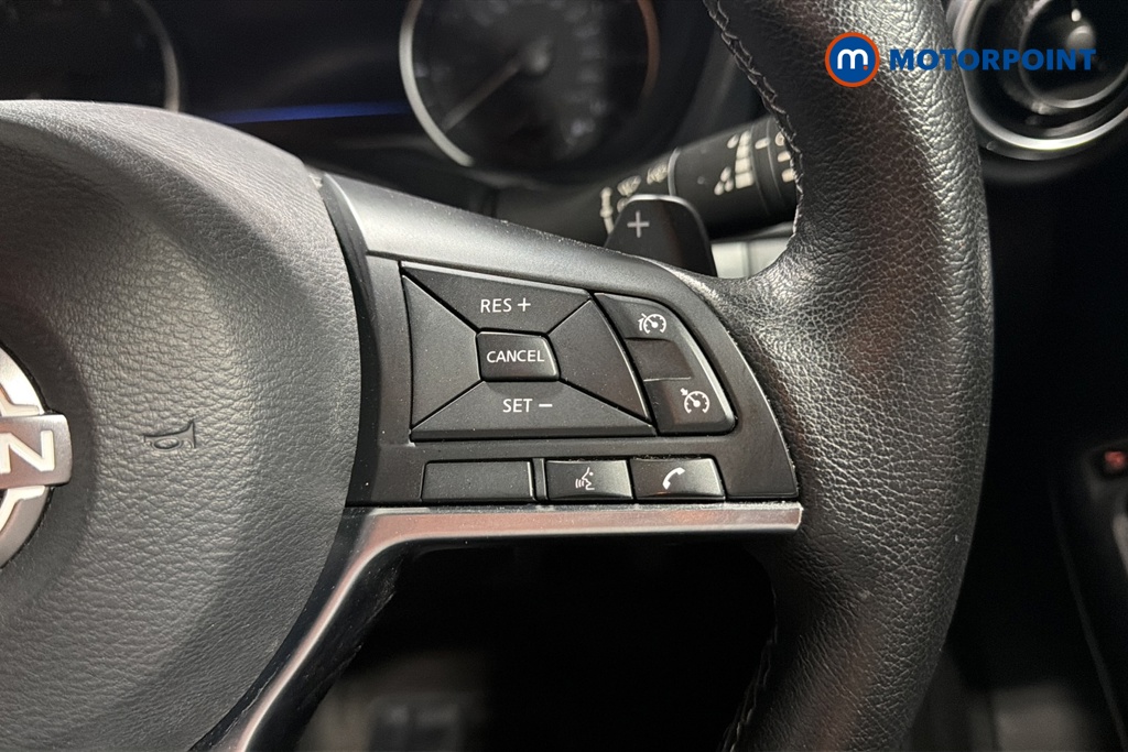 Nissan Juke N-Connecta Automatic Petrol SUV - Stock Number (1662713) - 3rd supplementary image