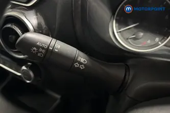 Nissan Juke N-Connecta Automatic Petrol SUV - Stock Number (1662713) - 5th supplementary image