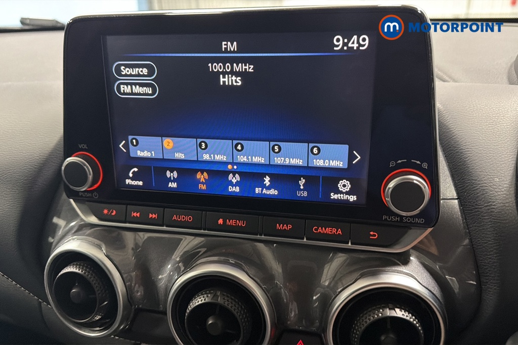 Nissan Juke N-Connecta Automatic Petrol SUV - Stock Number (1662713) - 8th supplementary image