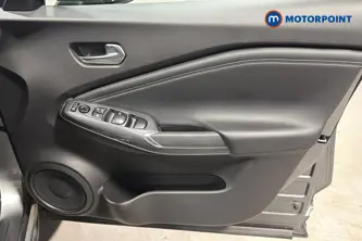 Nissan Juke N-Connecta Automatic Petrol SUV - Stock Number (1662713) - 10th supplementary image