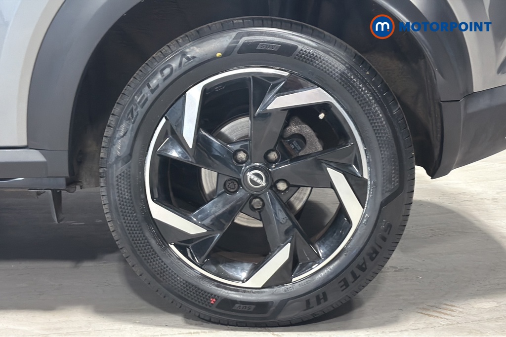 Nissan Juke N-Connecta Automatic Petrol SUV - Stock Number (1662713) - 45th supplementary image