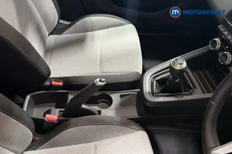 Renault Clio Evolution Manual Petrol Hatchback - Stock Number (1662770) - 15th supplementary image