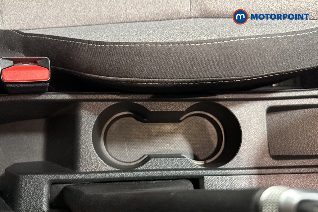 Renault Clio Evolution Manual Petrol Hatchback - Stock Number (1662770) - 16th supplementary image