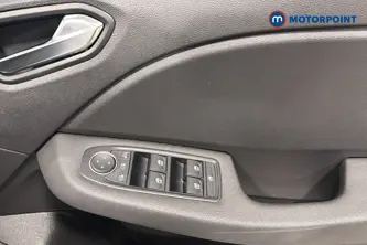 Renault Clio Evolution Manual Petrol Hatchback - Stock Number (1662770) - 19th supplementary image