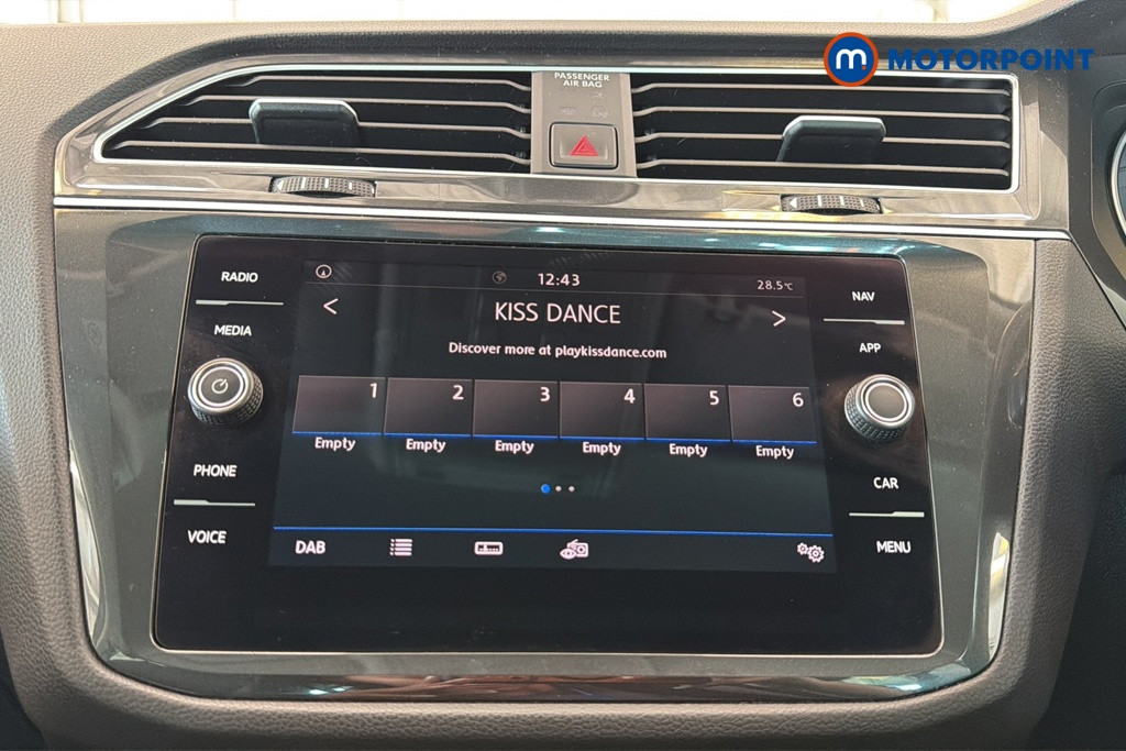 Volkswagen Tiguan Match Automatic Diesel SUV - Stock Number (1662963) - 8th supplementary image