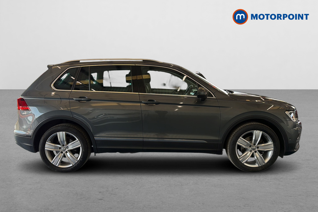 Volkswagen Tiguan Match Automatic Diesel SUV - Stock Number (1662963) - Passenger side