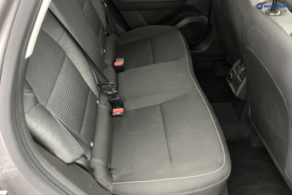 Renault Captur Iconic Manual Petrol SUV - Stock Number (1663141) - 4th supplementary image