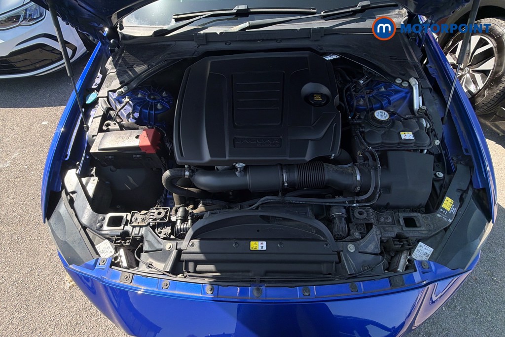 Jaguar XE R-Sport Automatic Petrol Saloon - Stock Number (1663183) - 12th supplementary image