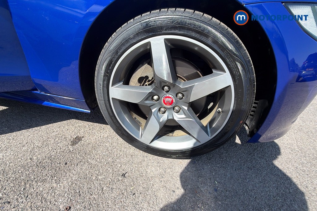 Jaguar XE R-Sport Automatic Petrol Saloon - Stock Number (1663183) - 38th supplementary image