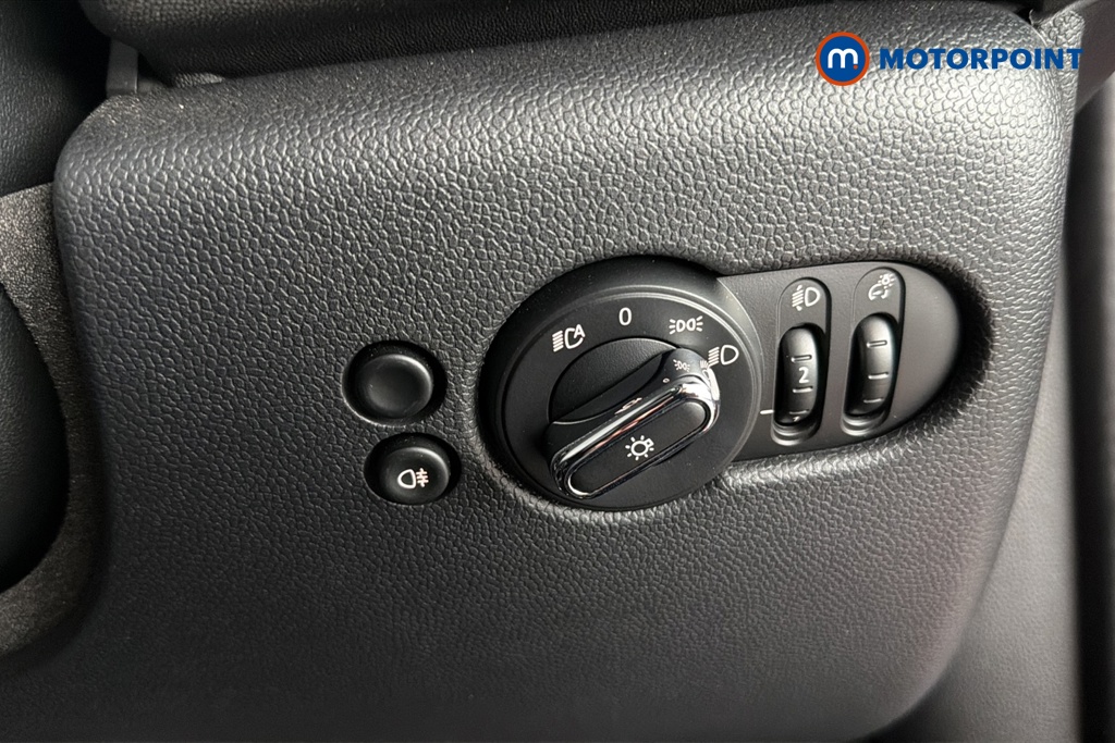 Mini Hatchback Cooper S Sport Automatic Petrol Hatchback - Stock Number (1664636) - 11th supplementary image