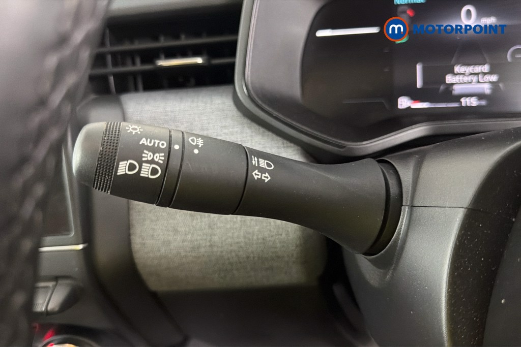 Renault Clio Evolution Manual Petrol Hatchback - Stock Number (1665122) - 18th supplementary image