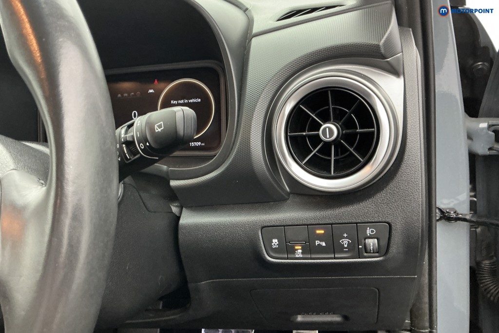 Hyundai Kona Premium Automatic Electric SUV - Stock Number (1665145) - 21st supplementary image