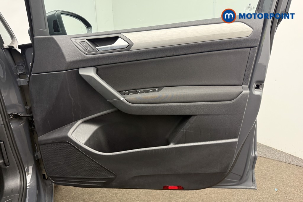 Volkswagen Touran Match Automatic Petrol People Carrier - Stock Number (1665246) - 2nd supplementary image