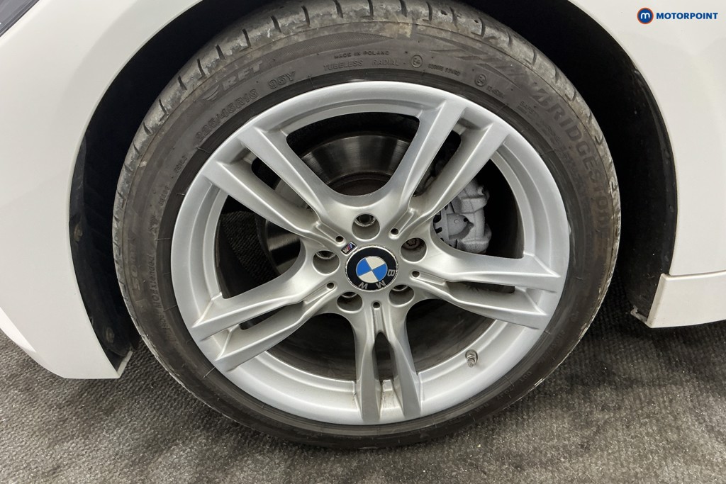 BMW 4 Series M Sport Manual Petrol Hatchback - Stock Number (1665462) - 35th supplementary image