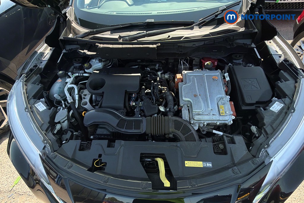 Nissan Juke N-Connecta Automatic Petrol-Electric Hybrid SUV - Stock Number (1665482) - 10th supplementary image