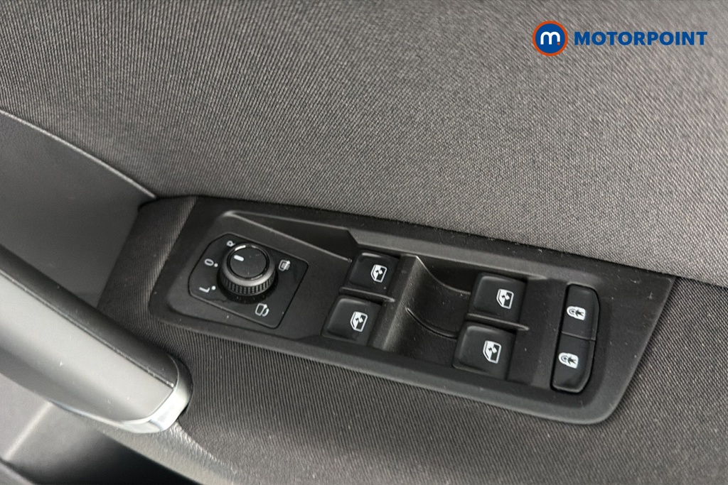 Volkswagen Touran Match Manual Petrol People Carrier - Stock Number (1665683) - 19th supplementary image