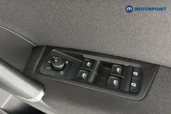Volkswagen Touran Match Manual Petrol People Carrier - Stock Number (1665683) - 19th supplementary image