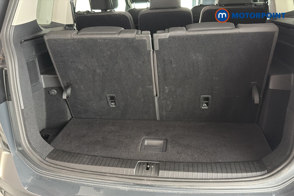 Volkswagen Touran Match Manual Petrol People Carrier - Stock Number (1665683) - 30th supplementary image