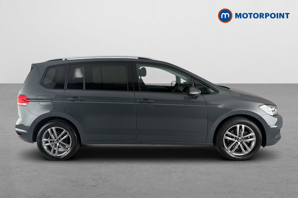 Volkswagen Touran Match Manual Petrol People Carrier - Stock Number (1665683) - Passenger side