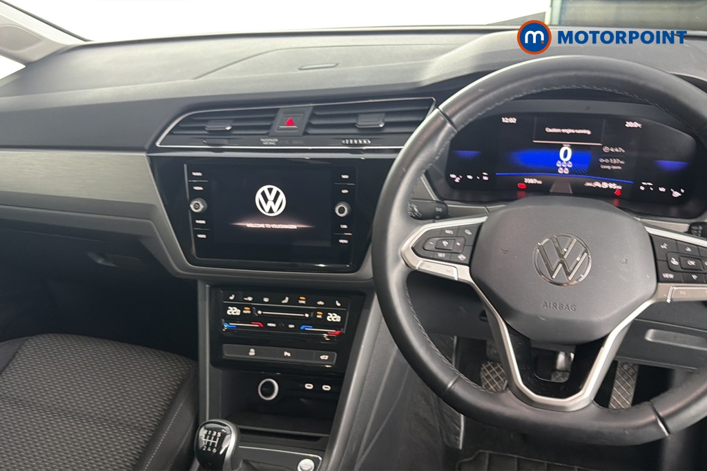 Volkswagen Touran Match Manual Petrol People Carrier - Stock Number (1665683) - 1st supplementary image
