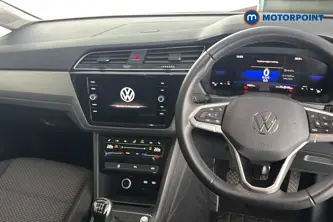 Volkswagen Touran Match Manual Petrol People Carrier - Stock Number (1665683) - 1st supplementary image