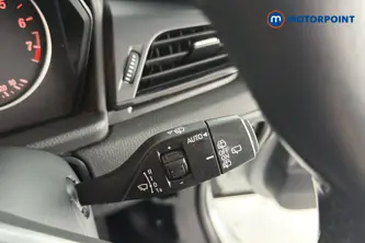 BMW 2 Series SE Manual Petrol Estate - Stock Number (1665964) - 6th supplementary image