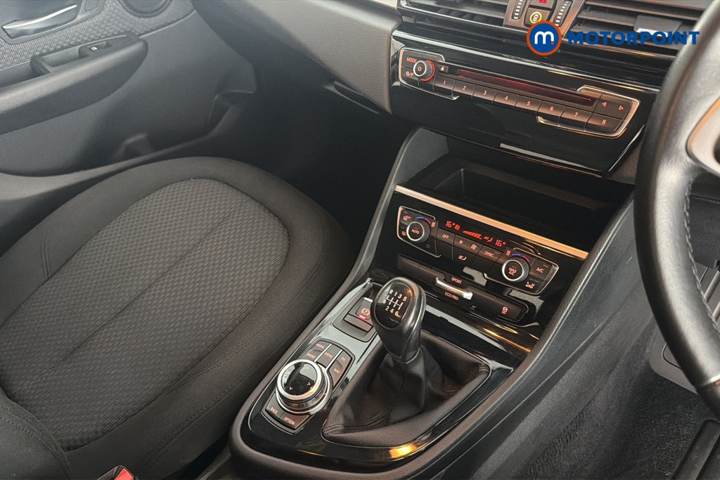 BMW 2 Series SE Manual Petrol Estate - Stock Number (1665964) - 15th supplementary image