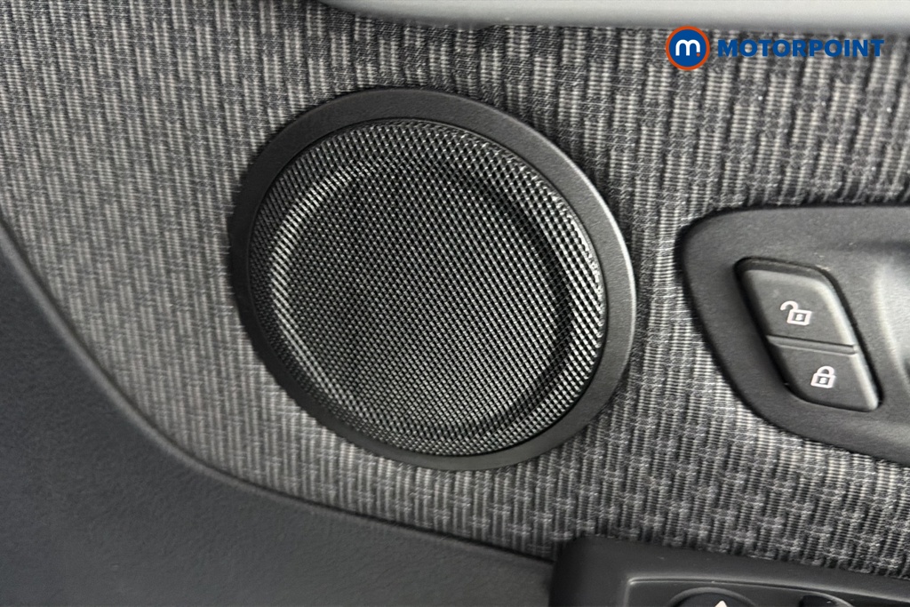 BMW 2 Series SE Manual Petrol Estate - Stock Number (1665964) - 21st supplementary image