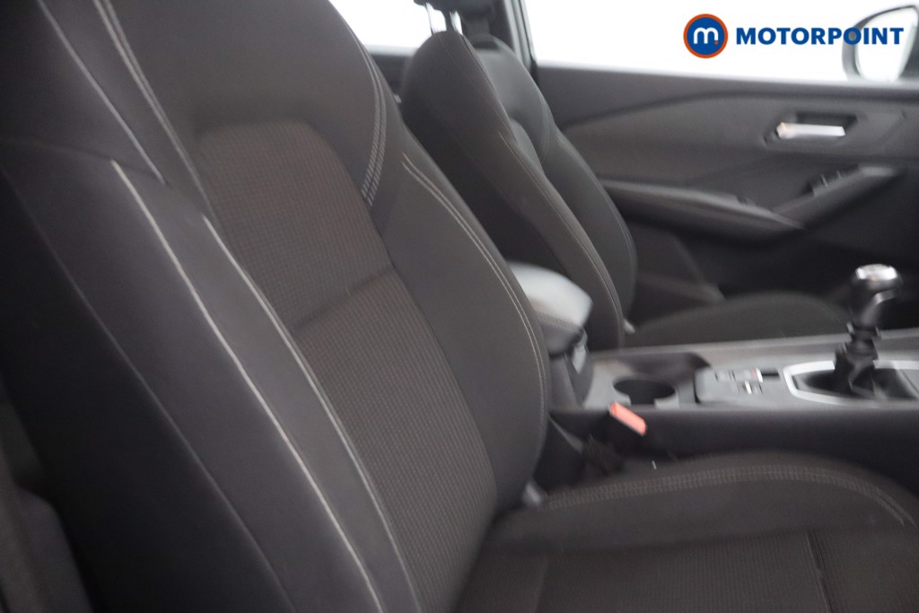 Nissan Qashqai Acenta Premium Manual Petrol SUV - Stock Number (1666038) - 11th supplementary image