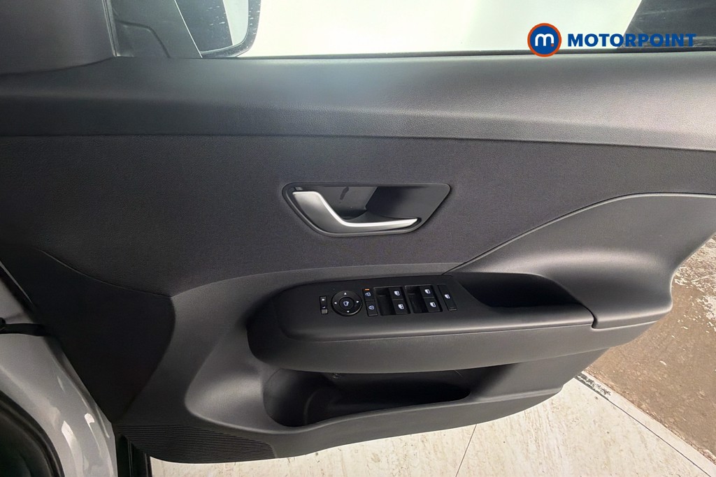 Hyundai Kona Advance Automatic Petrol-Electric Hybrid SUV - Stock Number (1666099) - 19th supplementary image