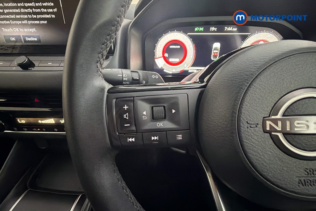 Nissan Qashqai N-Connecta Manual Petrol SUV - Stock Number (1666361) - 3rd supplementary image