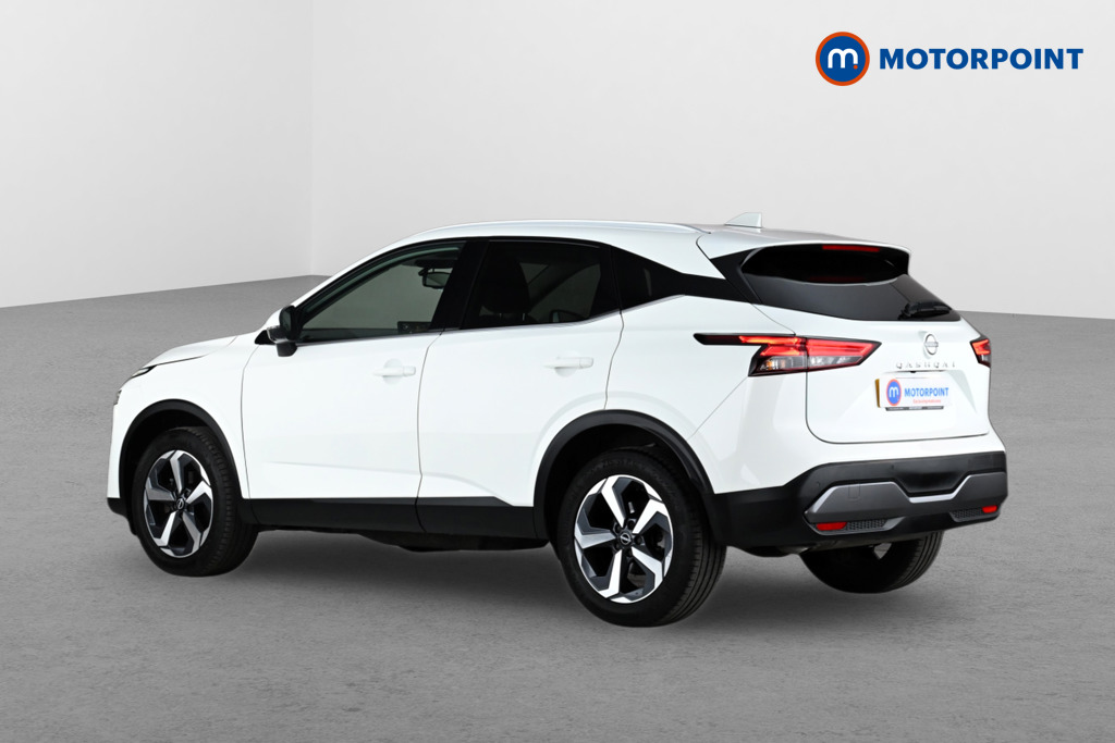 Nissan Qashqai N-Connecta Manual Petrol SUV - Stock Number (1666361) - Passenger side rear corner